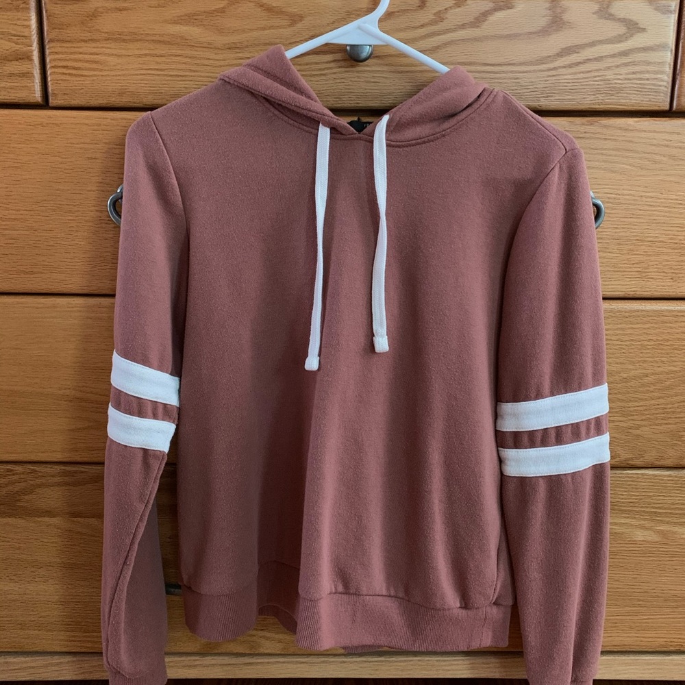 LAST CHANCE Forever 21 burnt orange cropped sweatshirt